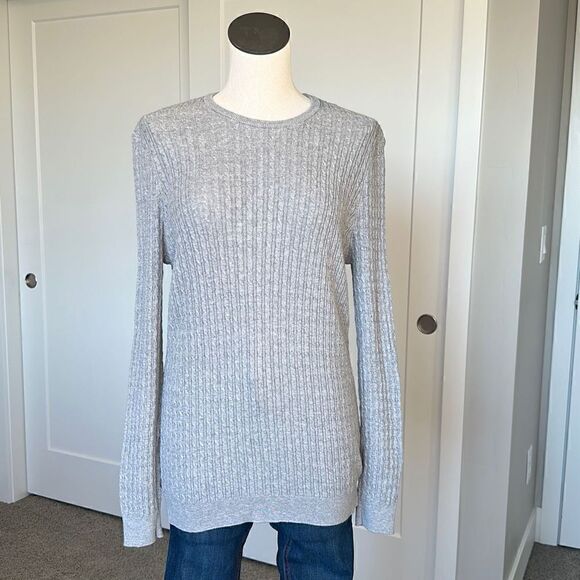 COPY - Zara Cable Knit Sweater - Picture 1 of 7